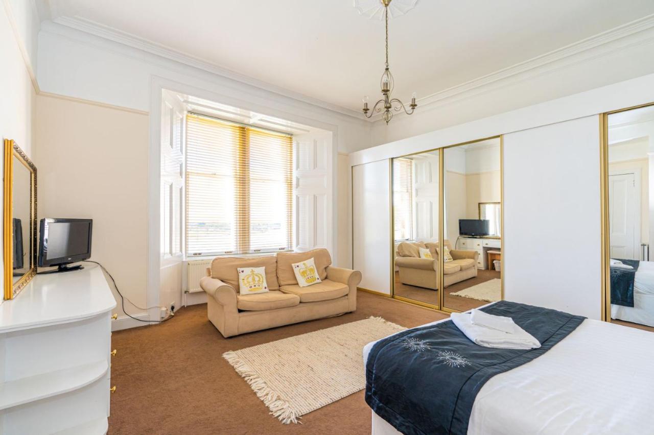 Royal Gardens Apartments Stirling Extérieur photo
