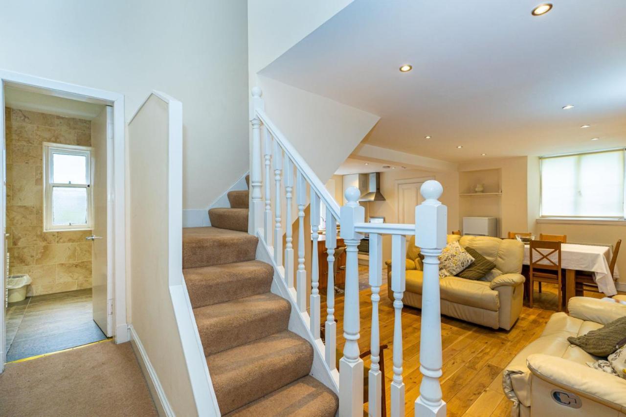 Royal Gardens Apartments Stirling Extérieur photo