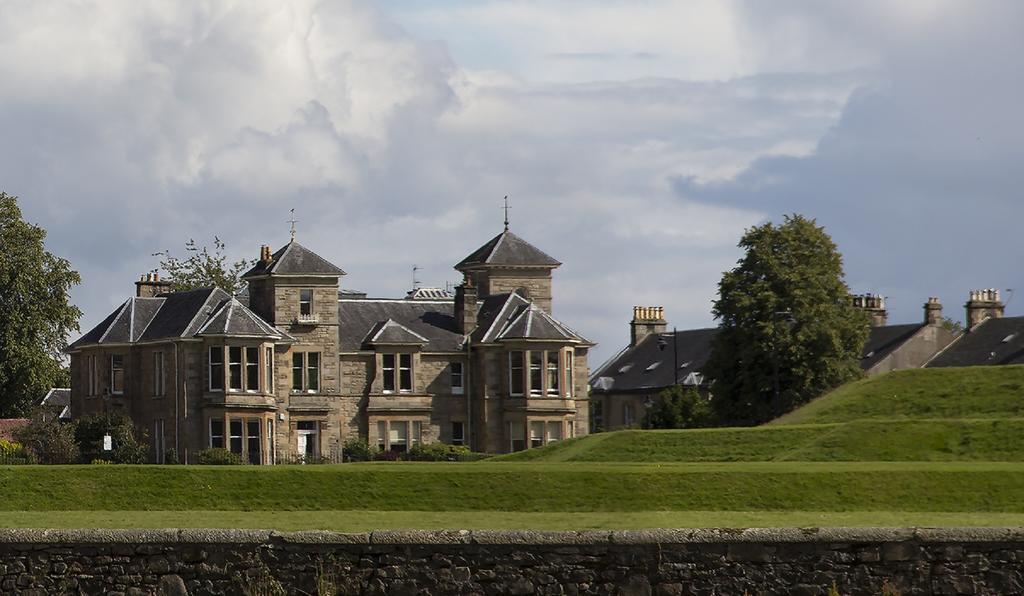 Royal Gardens Apartments Stirling Chambre photo